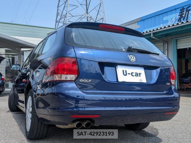 VolksWagen GOLF VARIANT 2010-01 7819051-1