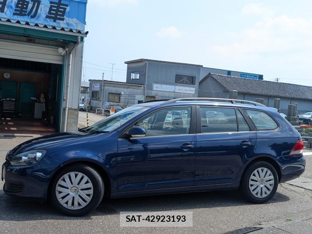 VolksWagen GOLF VARIANT 2010-01 7819051-11