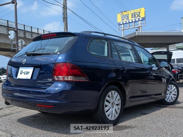 VolksWagen GOLF VARIANT 2010-01 7819051-13