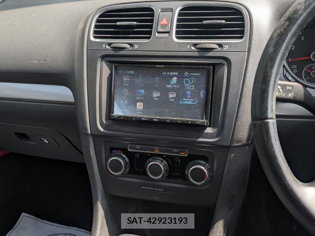 VolksWagen GOLF VARIANT 2010-01 7819051-4
