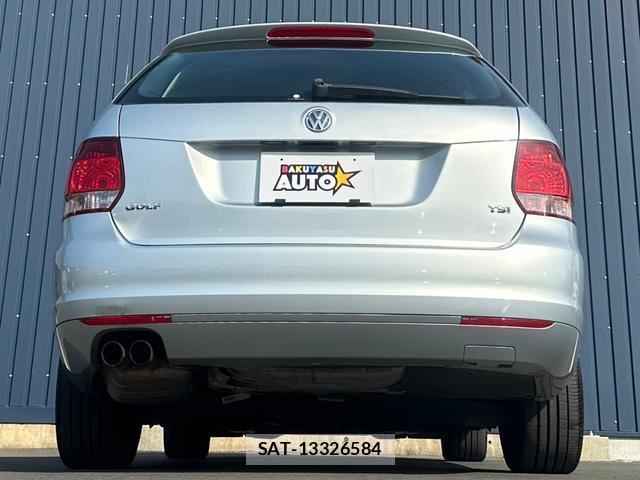 VolksWagen GOLF VARIANT 2010-07 7820859-1