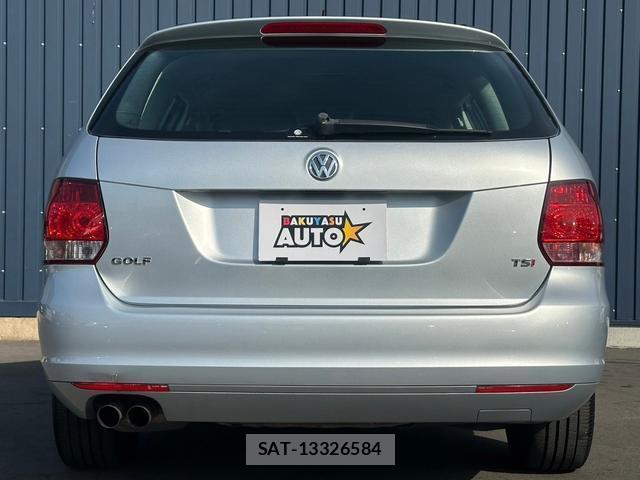 VolksWagen GOLF VARIANT 2010-07 7820859-11