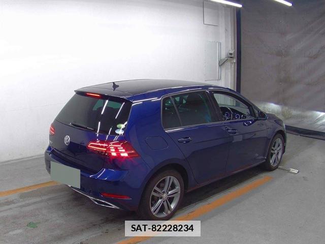 VolksWagen GOLF 2019-11 7811436-4