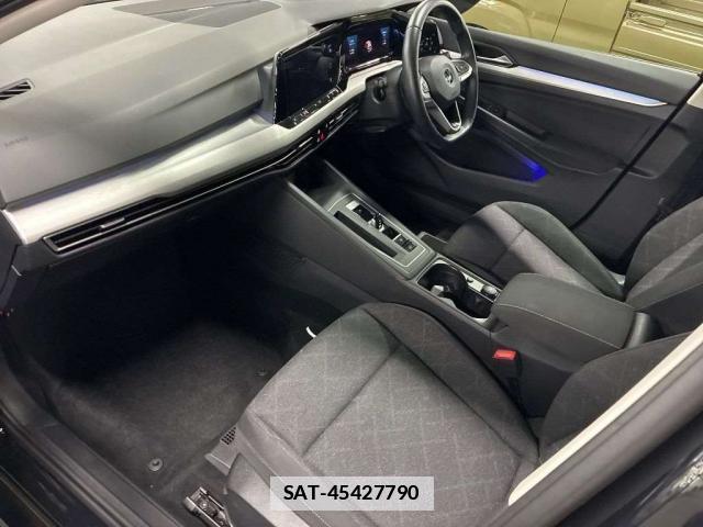VolksWagen GOLF 2021-06 7811463-5