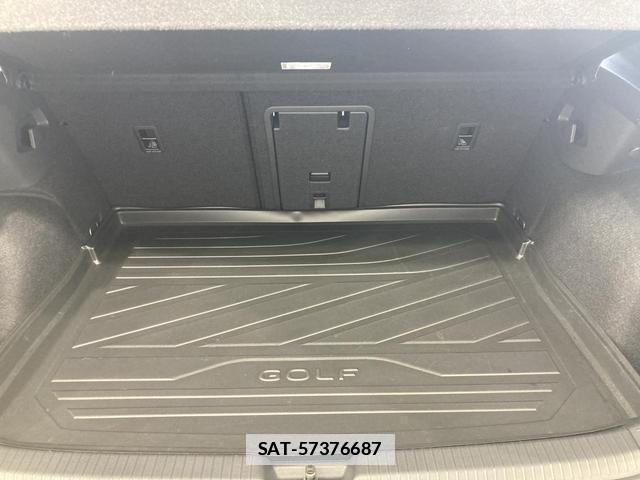VolksWagen GOLF 2021-09 7811985-12