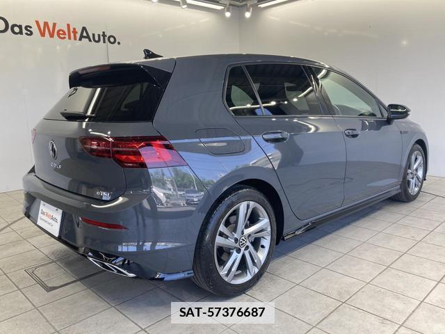 VolksWagen GOLF 2021-09 7811985-15