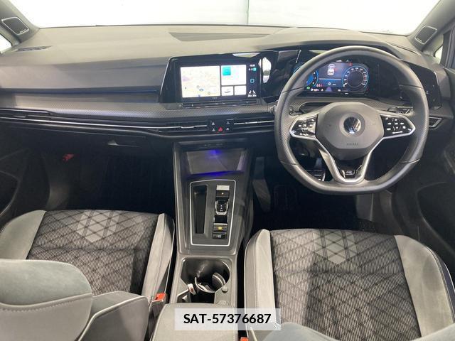 VolksWagen GOLF 2021-09 7811985-2