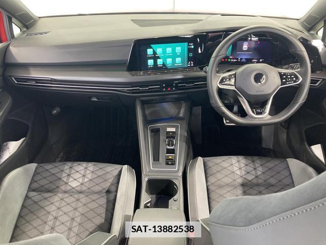 VolksWagen GOLF 2021-08 7812000-2