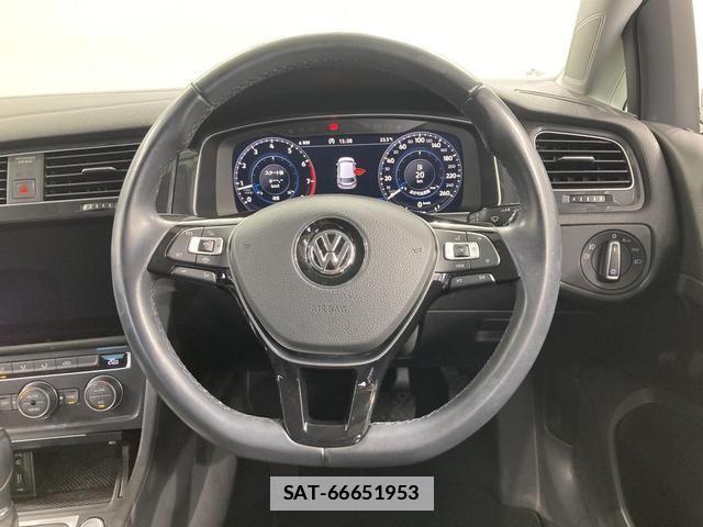 VolksWagen GOLF 2019-06 7812012-3