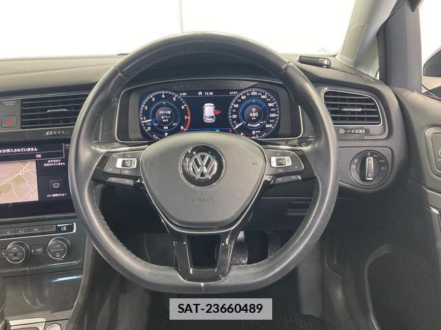VolksWagen GOLF 2019-07 7812013-3