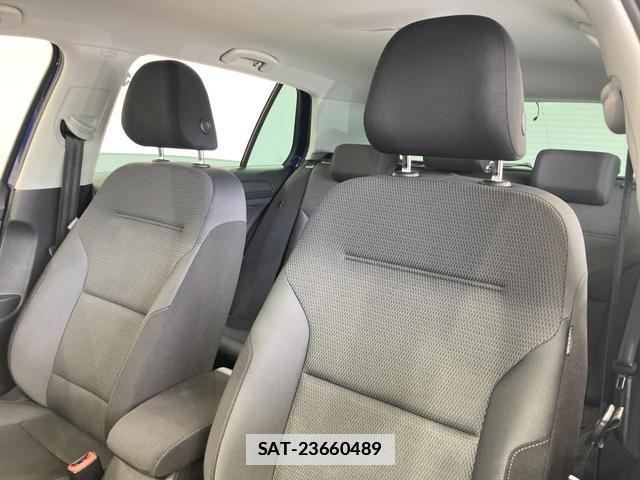 VolksWagen GOLF 2019-07 7812013-9