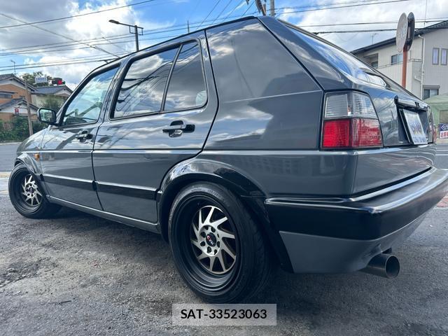 VolksWagen GOLF 1989-12 7812477-1