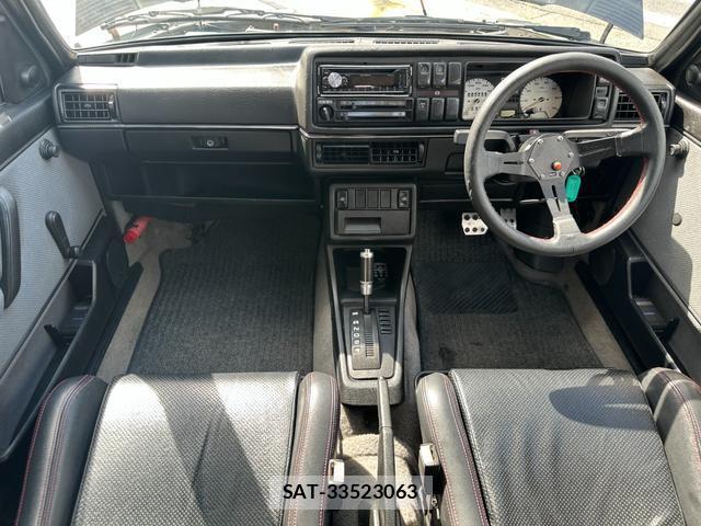 VolksWagen GOLF 1989-12 7812477-2