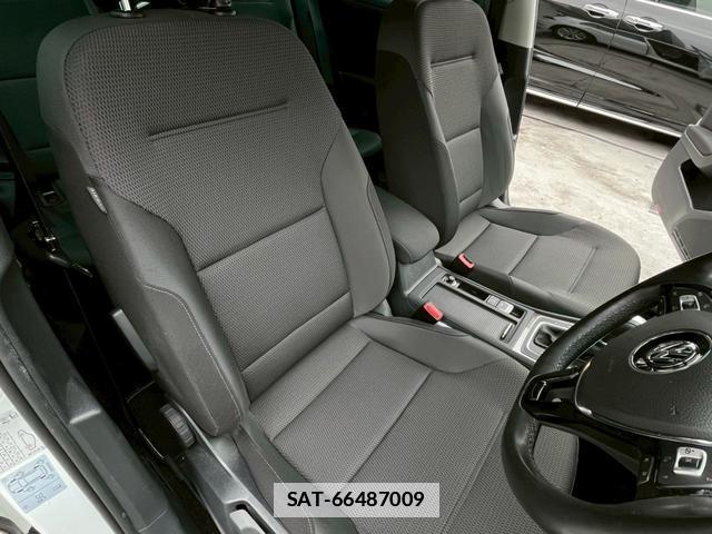VolksWagen GOLF 2017-07 7813862-6
