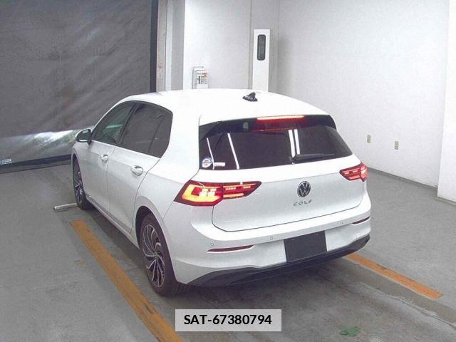 VolksWagen GOLF 2024-06 7815122-4