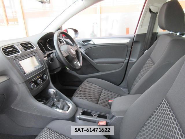 VolksWagen GOLF 2013-02 7819525-4