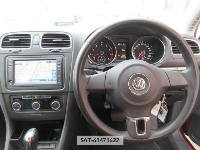 VolksWagen GOLF 2013-02 7819525-7
