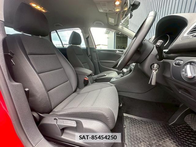 VolksWagen GOLF 2010 7820868-6