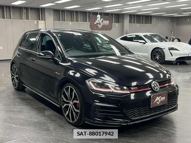 VolksWagen GOLF 2019-10 7823284-12
