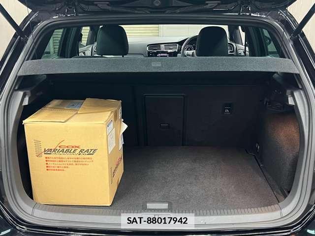 VolksWagen GOLF 2019-10 7823284-17