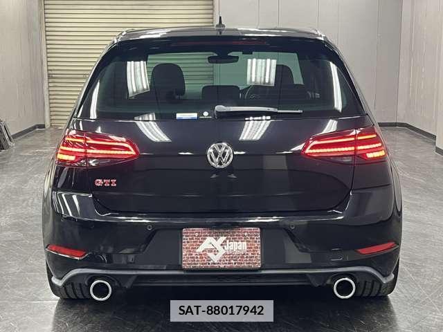 VolksWagen GOLF 2019-10 7823284-7