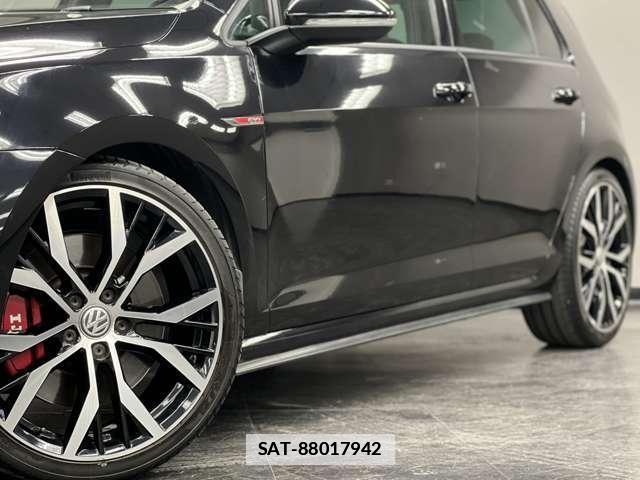 VolksWagen GOLF 2019-10 7823284-9