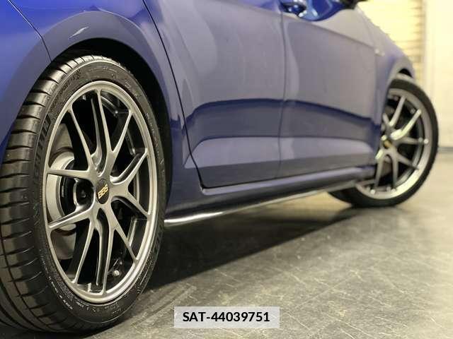 VolksWagen GOLF 2017-09 7823297-12