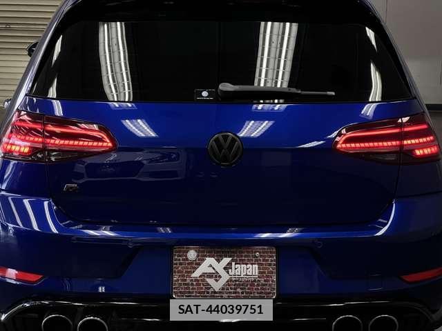 VolksWagen GOLF 2017-09 7823297-18