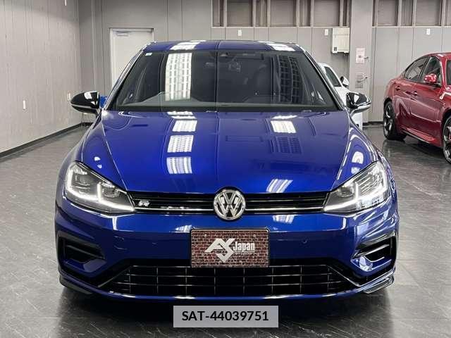 VolksWagen GOLF 2017-09 7823297-7