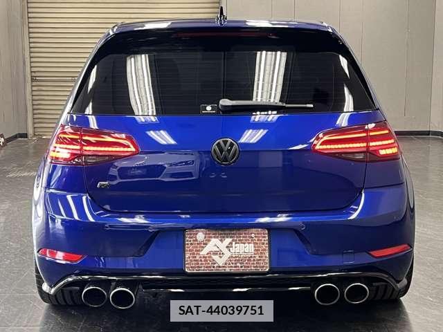 VolksWagen GOLF 2017-09 7823297-8
