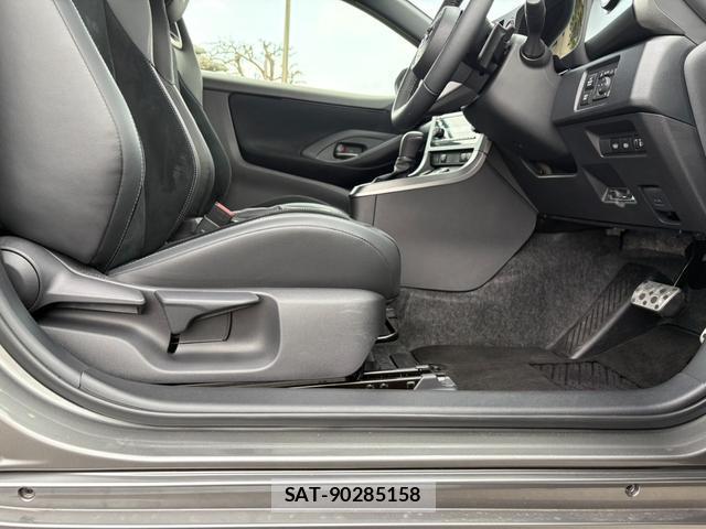 Toyota Gr Yaris 2025-08 7822714-10