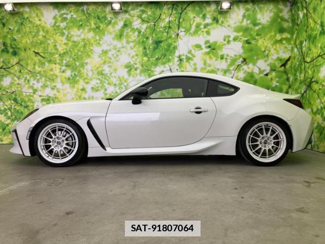 Toyota GR86 2022-04 7813620-1