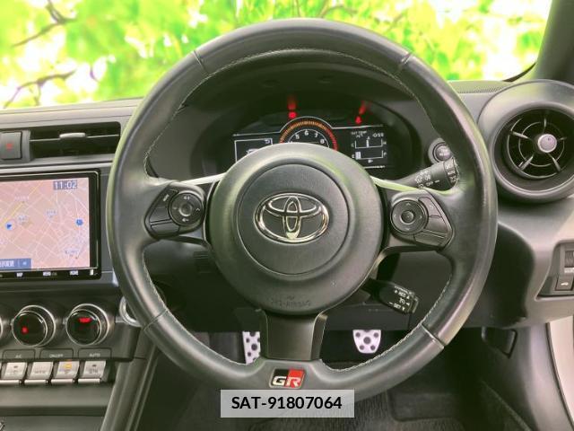 Toyota GR86 2022-04 7813620-14