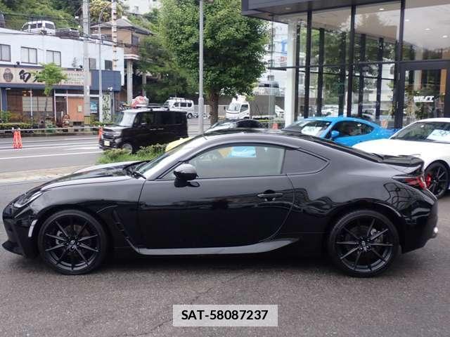 Toyota GR86 2025-01 7817461-14