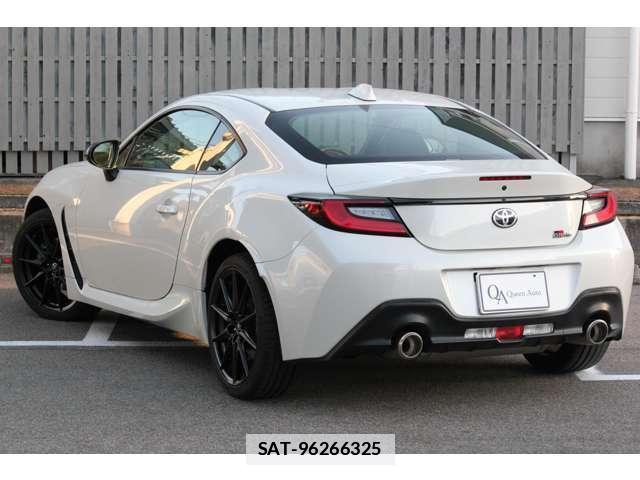 Toyota GR86 2023-08 7818475-1
