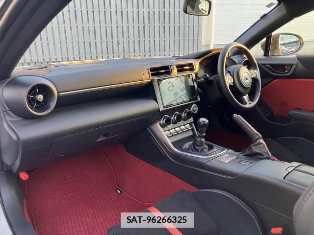 Toyota GR86 2023-08 7818475-10