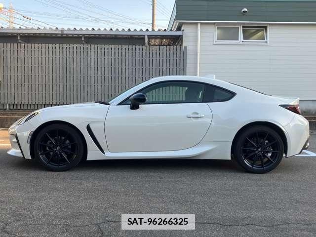 Toyota GR86 2023-08 7818475-16