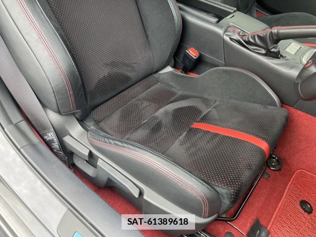 Toyota GR86 2023-09 7818477-15