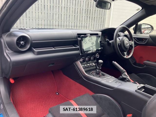 Toyota GR86 2023-09 7818477-17