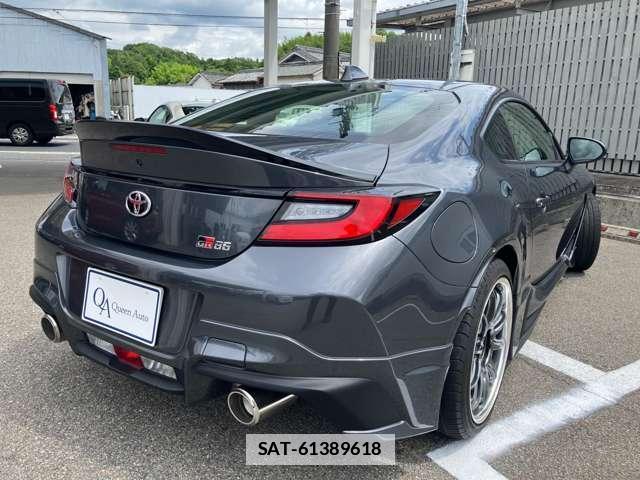 Toyota GR86 2023-09 7818477-7