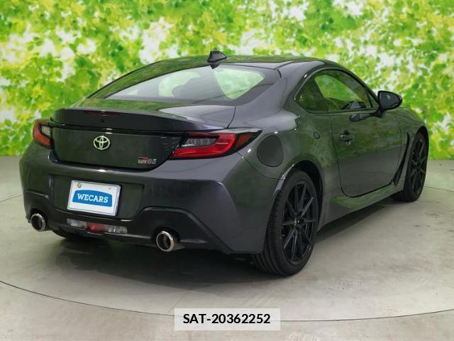 Toyota GR86 2022-05 7821035-2