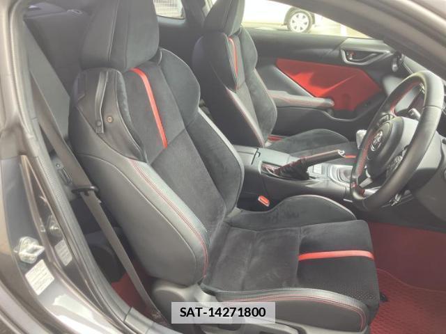 Toyota GR86 2023-07 7822069-3