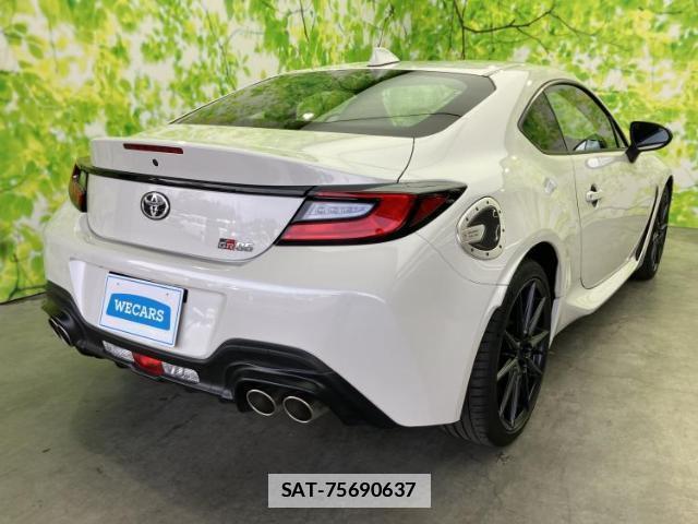 Toyota GR86 2022-06 7822229-2
