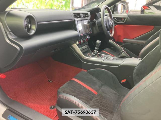 Toyota GR86 2022-06 7822229-5