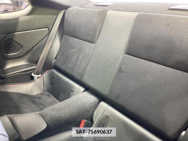 Toyota GR86 2022-06 7822229-6