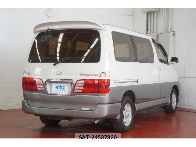 Toyota GRAND HIACE 2002-03 7813581-4