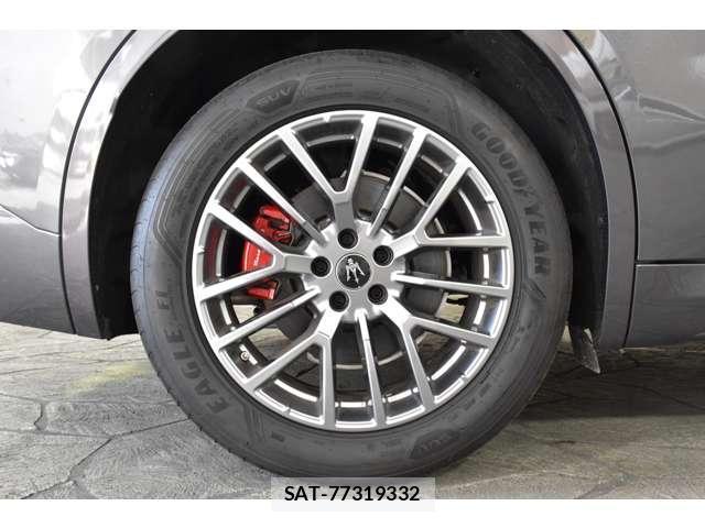 Maserati Grecale 2023-08 7822794-10
