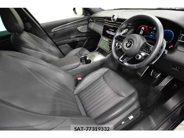 Maserati Grecale 2023-08 7822794-12