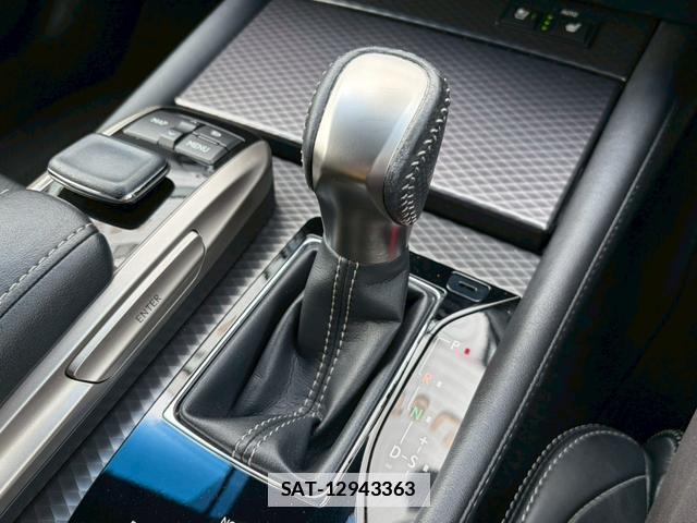 Lexus GS 2016-07 7814829-12