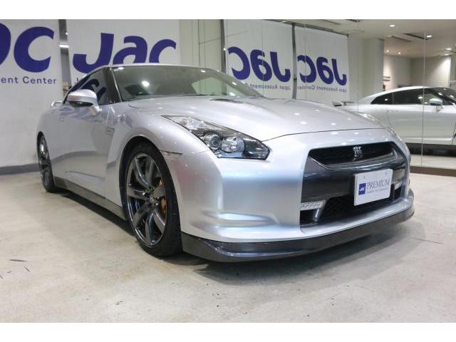 Nissan GT-R 2008-10 7816057-11